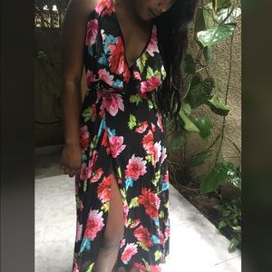 👗Elegant wrap dress👗